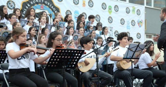 Ataşehir, Emlak Konur Ortaokulu Cumhuriyet Bayramı Kutlamaları, 2017