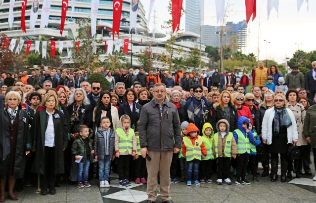 ULU ÖNDER MUSTAFA KEMAL ATATÜRK, ATAŞEHİR’DE ANILDI 2017