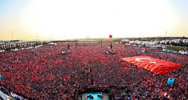 Yenikapı Demokrasi ve Şehitler Mitingi fotoları 2016